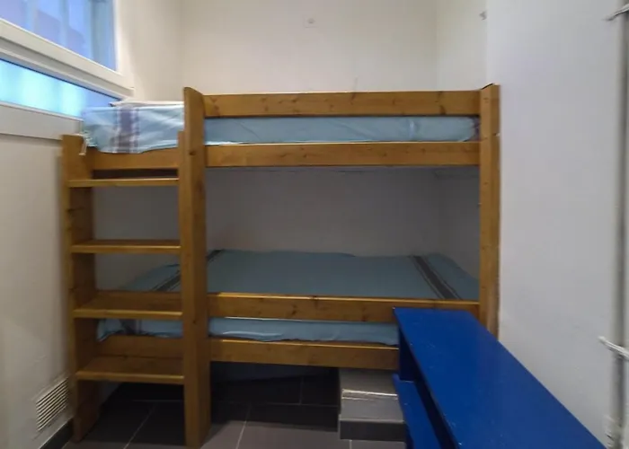 Le Lavandou: 4 Pers, Plage, Parking - Fr-1-803-83 公寓