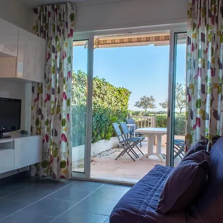 Apartmán Le Lavandou: 4 Pers, Plage, Parking - Fr-1-803-83